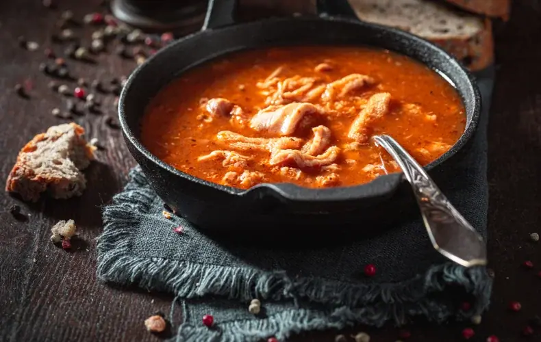 Tripe in Tomato Sauce