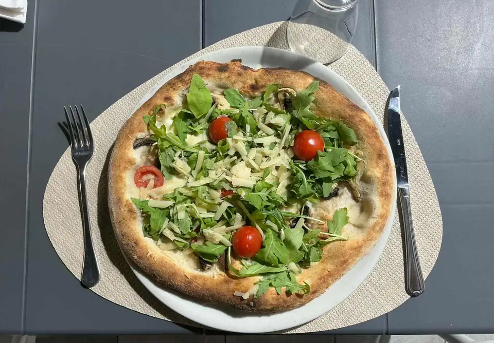 VEGETARIANA