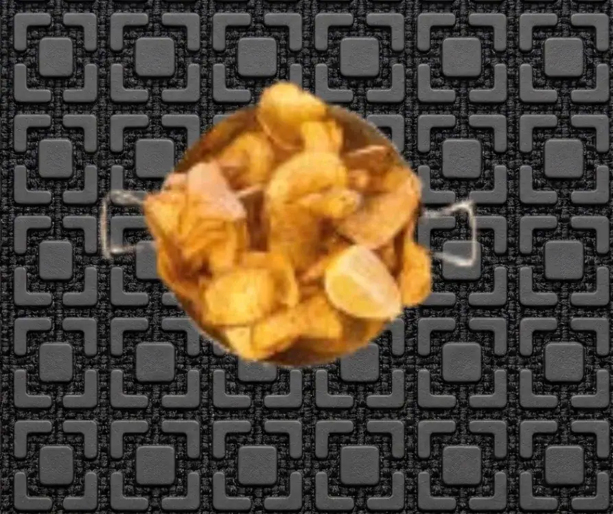 Chips de pommes de terre fraîches avec peau